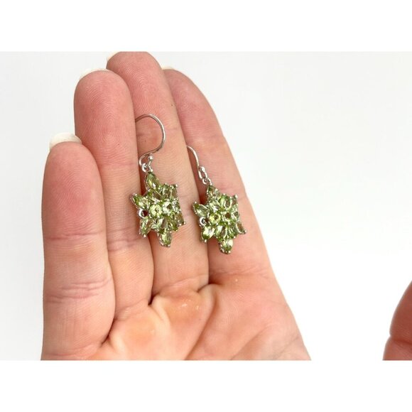 STAUER Signed Natural Peridot Sterling Silver Star Shaped Vintage Earrings - Picture 6 of 10